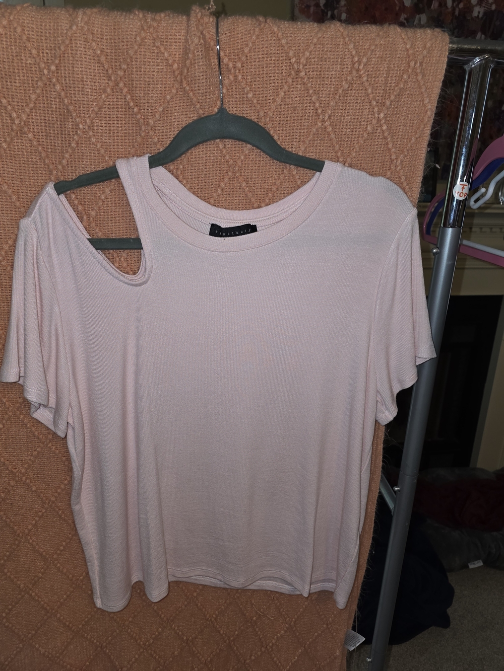 Sanctuary Light Pink Asymmetric Cold-Shoulder Tee